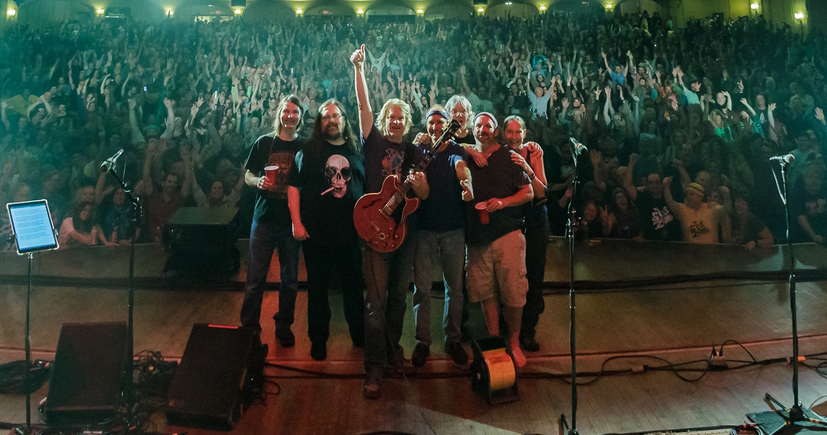 Dark Star Orchestra in concert